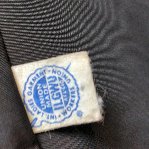 Vintage Coat With Hood (not eligible for bundle discount) - Picture 12 of 13